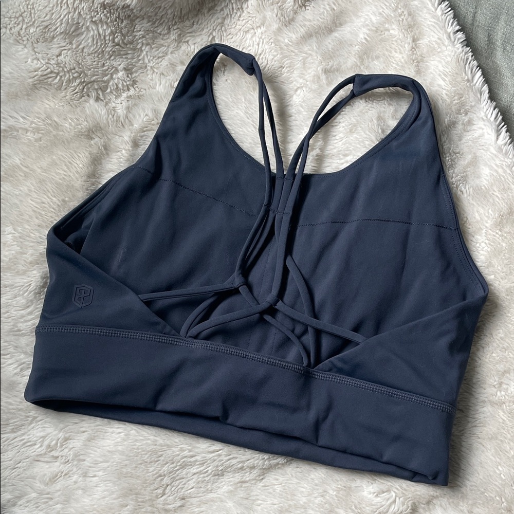 Women's Strappy Sports Bra - Black